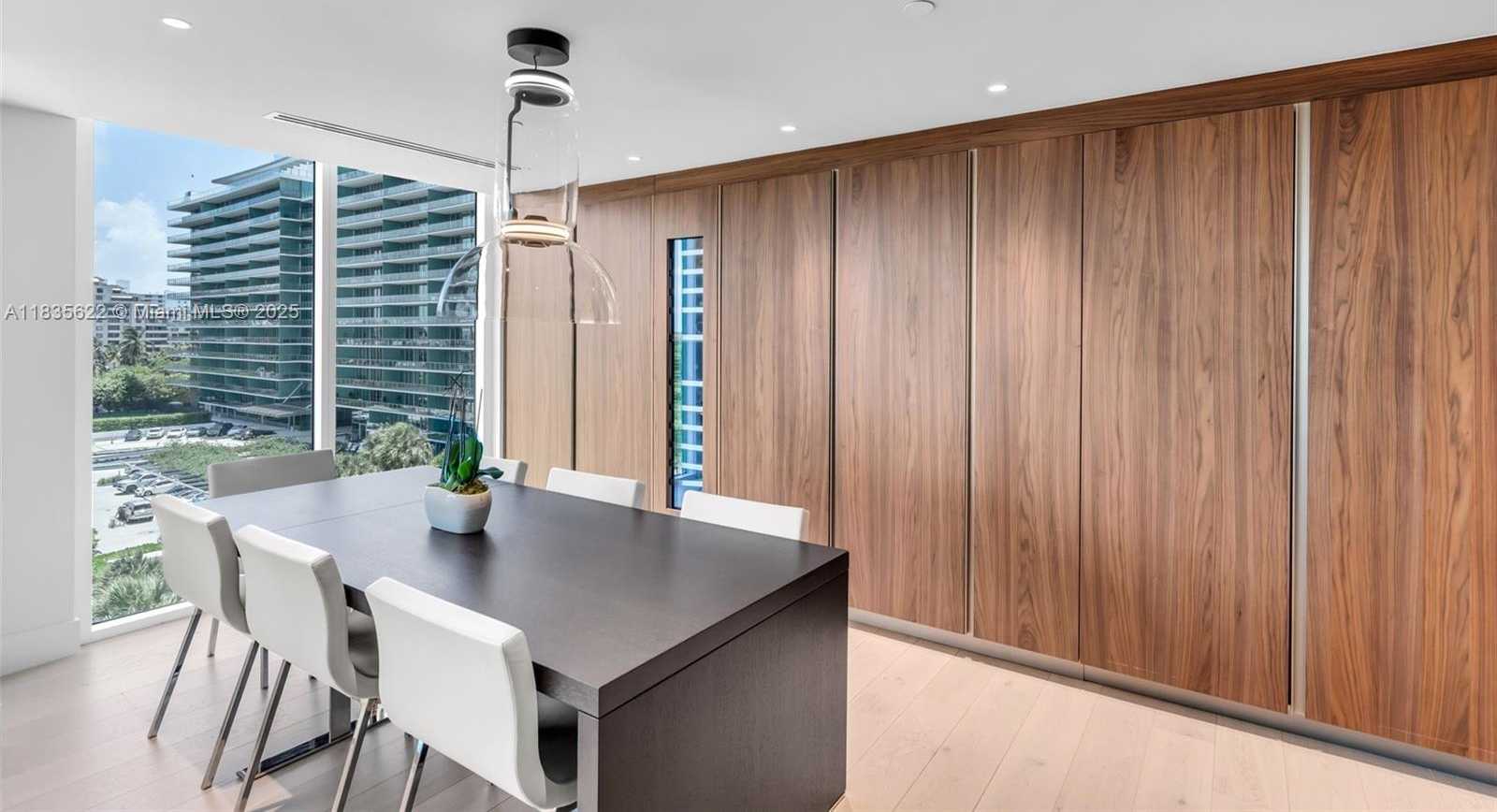 Small Image of 430 GRAND BAY DR #608, Key Biscayne Number 15