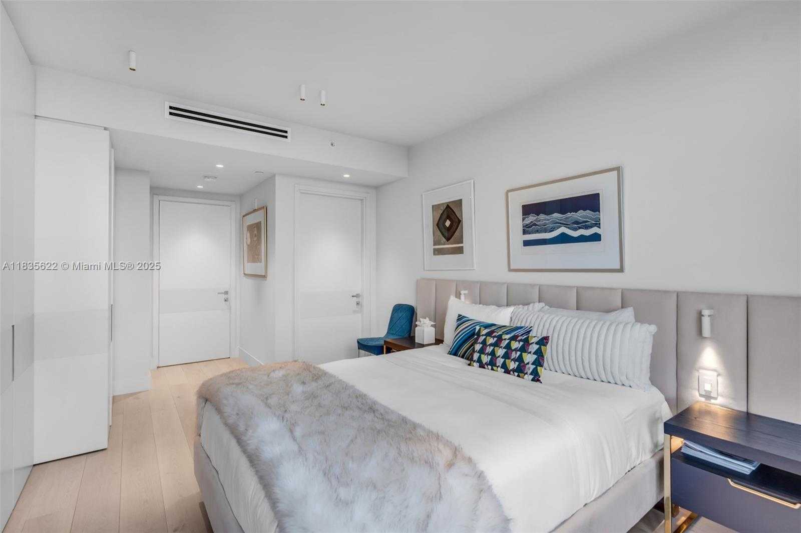 Small Image of 430 GRAND BAY DR #608, Key Biscayne Number 26