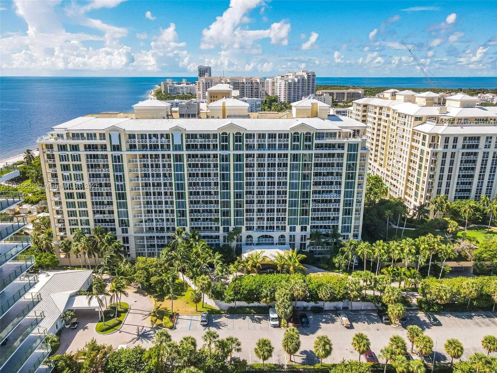 Small Image of 430 GRAND BAY DR #608, Key Biscayne Number 39