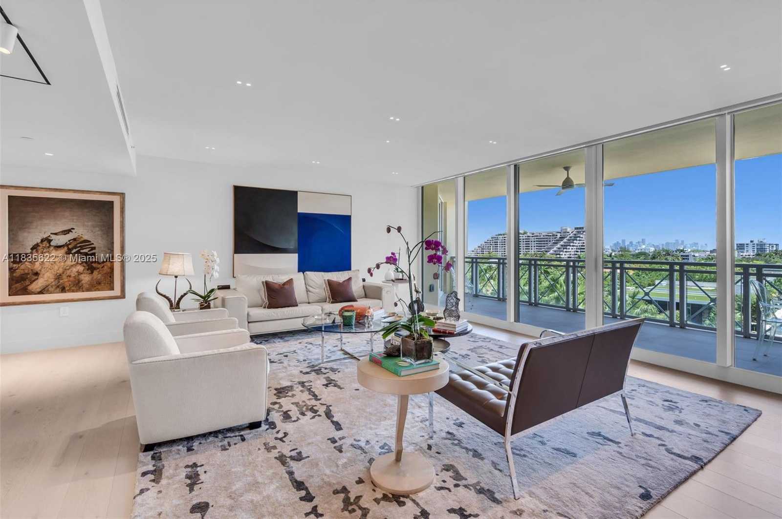 Small Image of 430 GRAND BAY DR #608, Key Biscayne Number 5