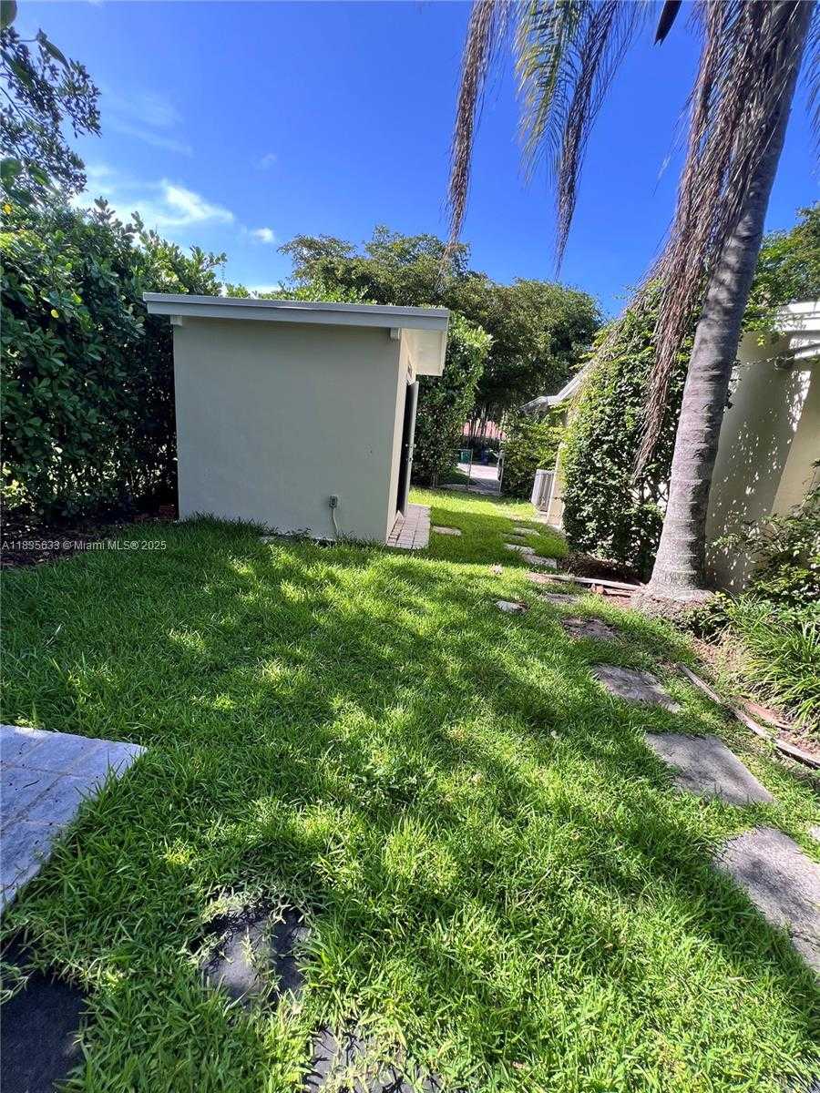 Small Image of 7350 SOUTH WEST 96TH ST #7350, Pinecrest Number 27