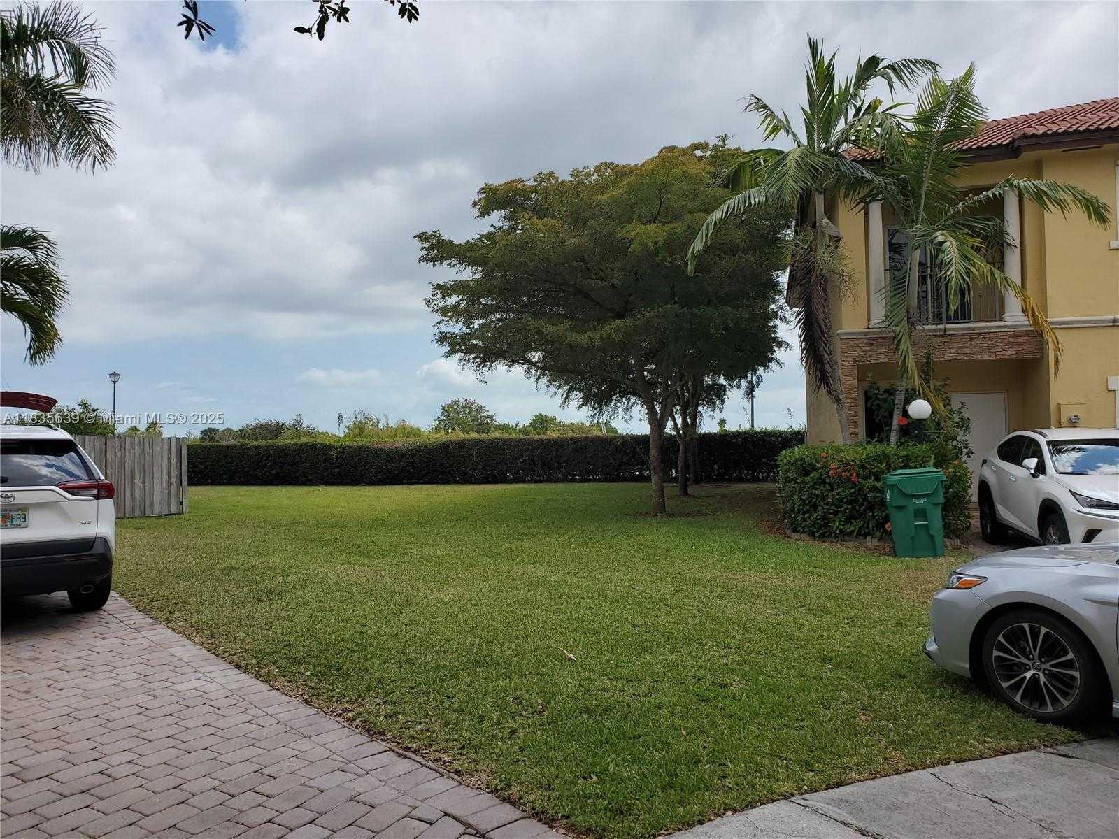 Small Image of 22917 SOUTH WEST 112TH CT, Miami Number 26