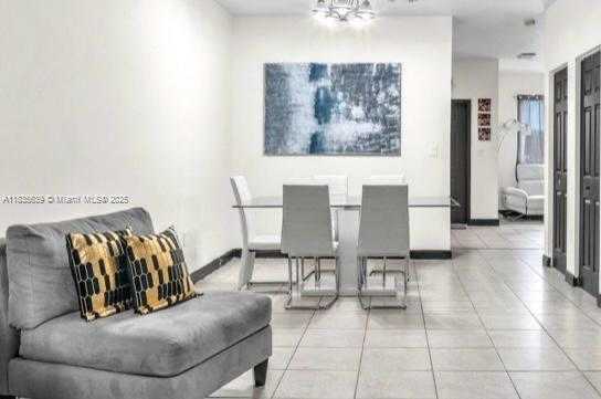 Small Image of 22917 SOUTH WEST 112TH CT, Miami Number 4