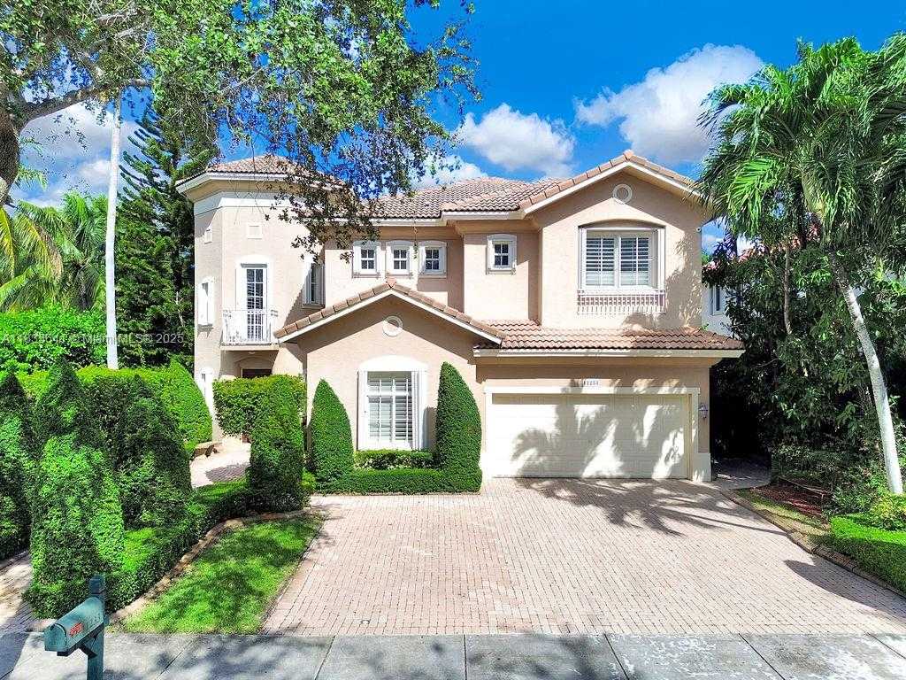 Small Image of 11233 NORTH WEST 71ST TER, Doral Number 2