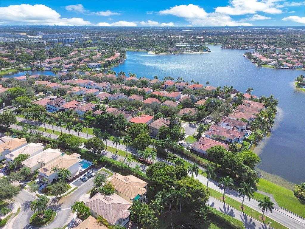 Small Image of 11233 NORTH WEST 71ST TER, Doral Number 26