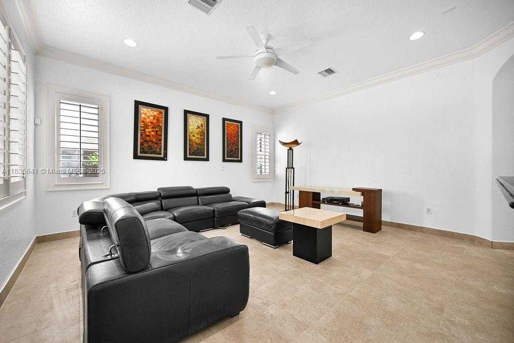 Small Image of 11233 NORTH WEST 71ST TER, Doral Number 9