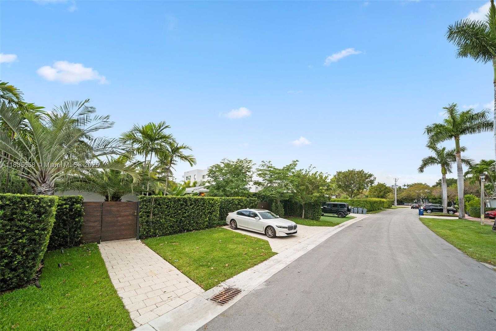 Small Image of 440 WEST 62ND ST, Miami Beach Number 3