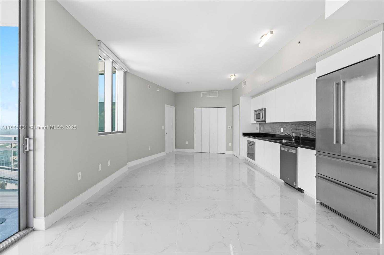 Small Image of 92 SOUTH WEST 3RD ST #5206, Miami Number 2