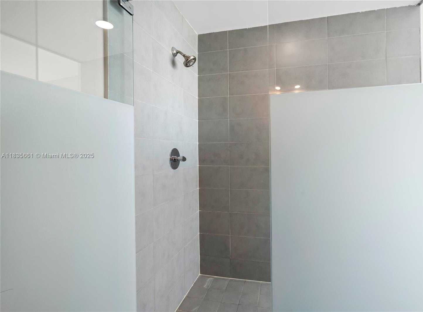 Small Image of 92 SOUTH WEST 3RD ST #5206, Miami Number 26