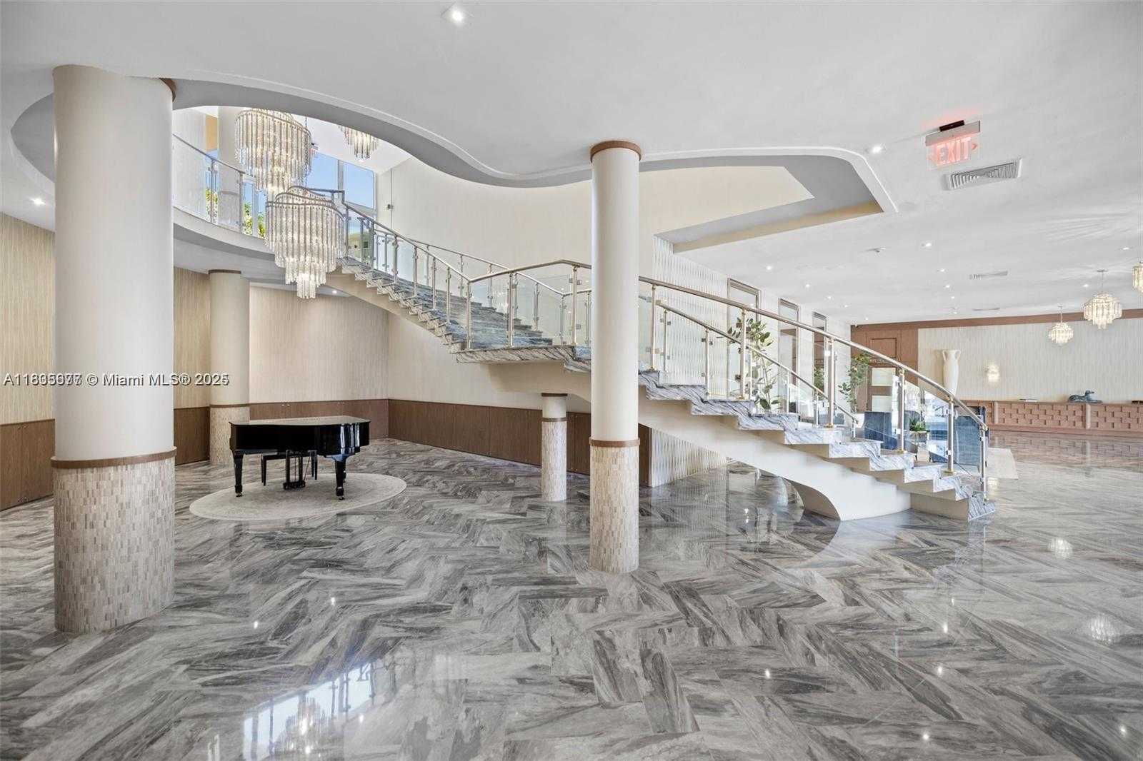 Small Image of 5401 COLLINS AVE #614, Miami Beach Number 33