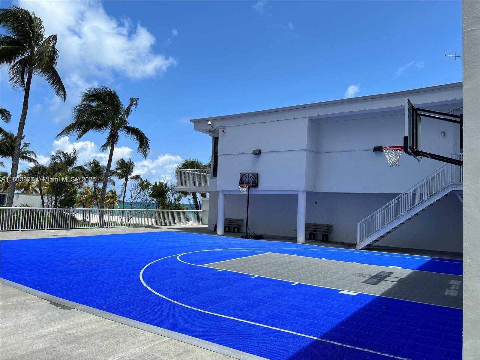 Small Image of 5401 COLLINS AVE #614, Miami Beach Number 39