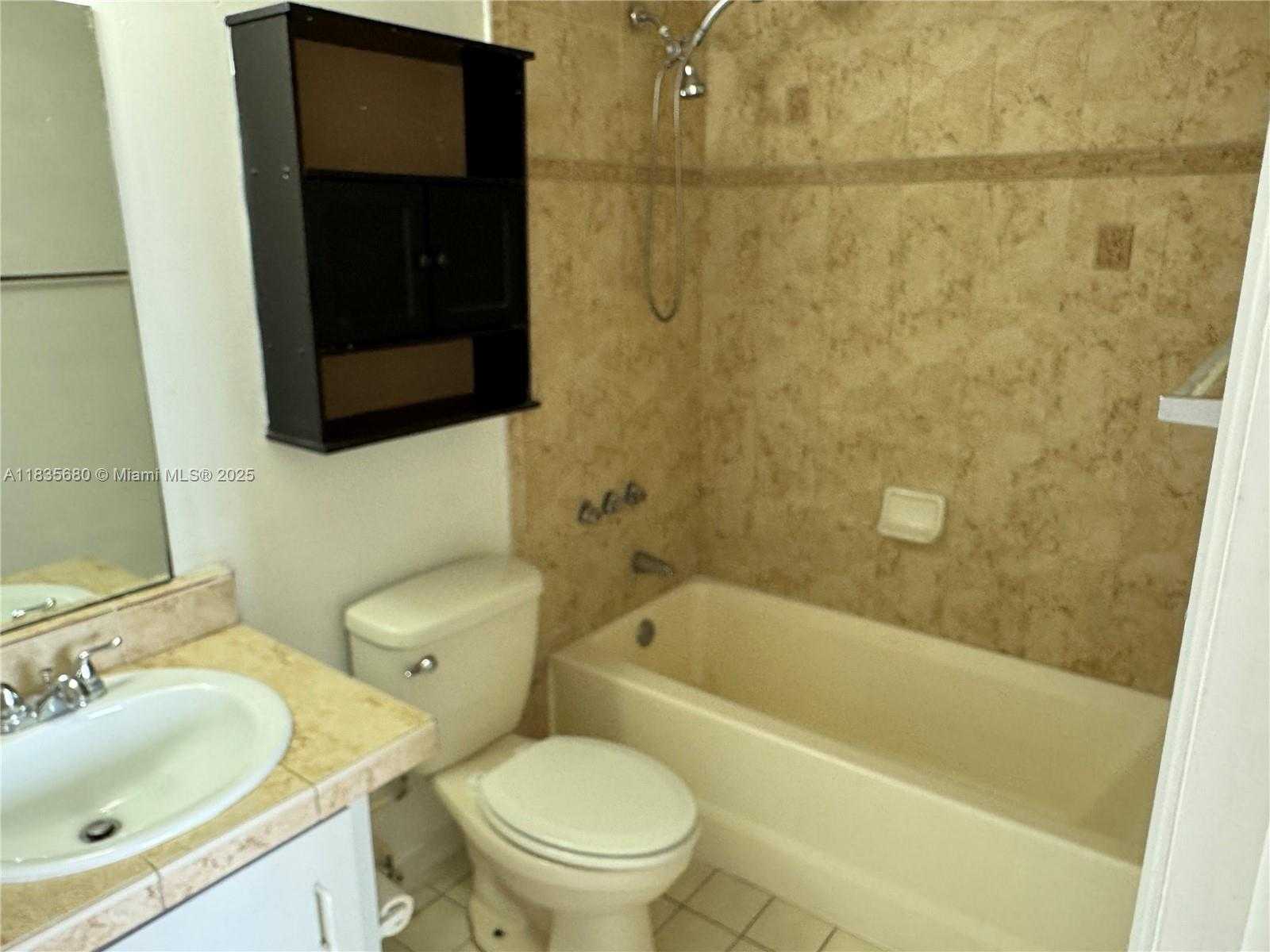 Small Image of 6045 NORTH WEST 186TH ST #323, Hialeah Number 14