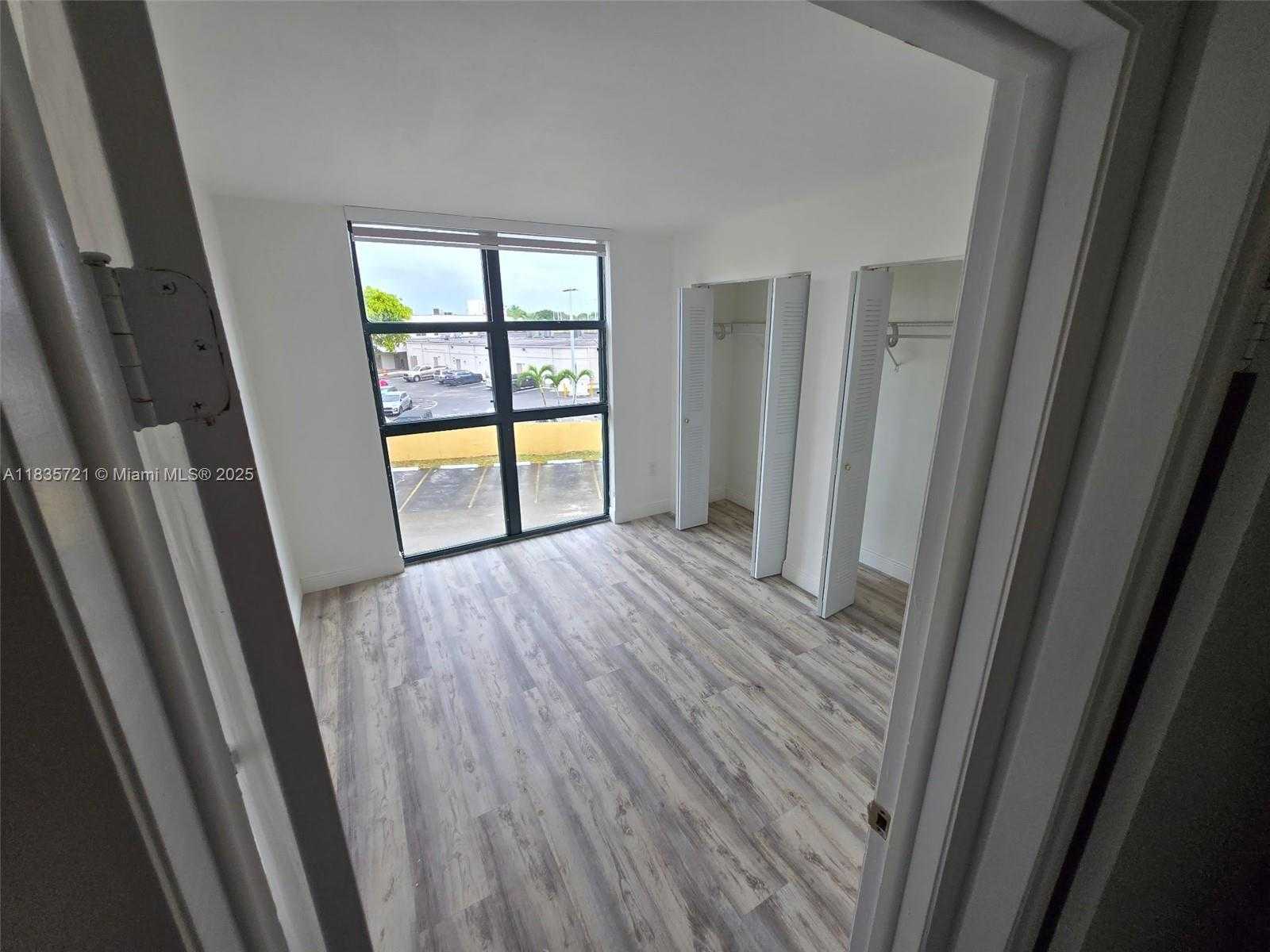 Small Image of 11790 SOUTH WEST 18TH ST #323-3, Miami Number 14