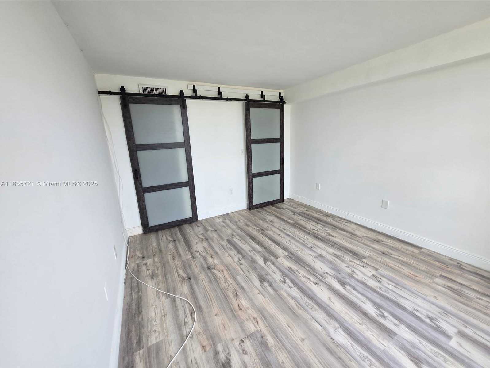 Small Image of 11790 SOUTH WEST 18TH ST #323-3, Miami Number 9
