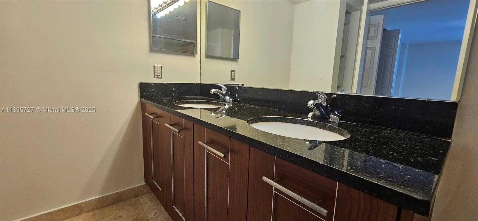 Small Image of 3300 NORTH EAST 191ST ST #LP08, Aventura Number 9