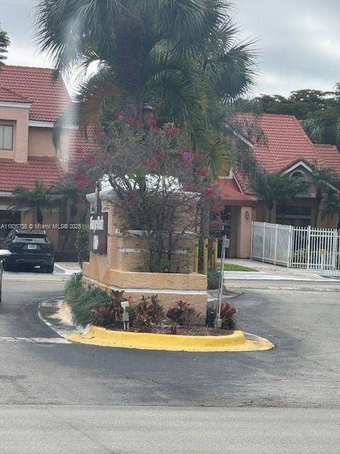 Small Image of 10501 SOUTH WEST 155TH CT #1124, Miami Number 3