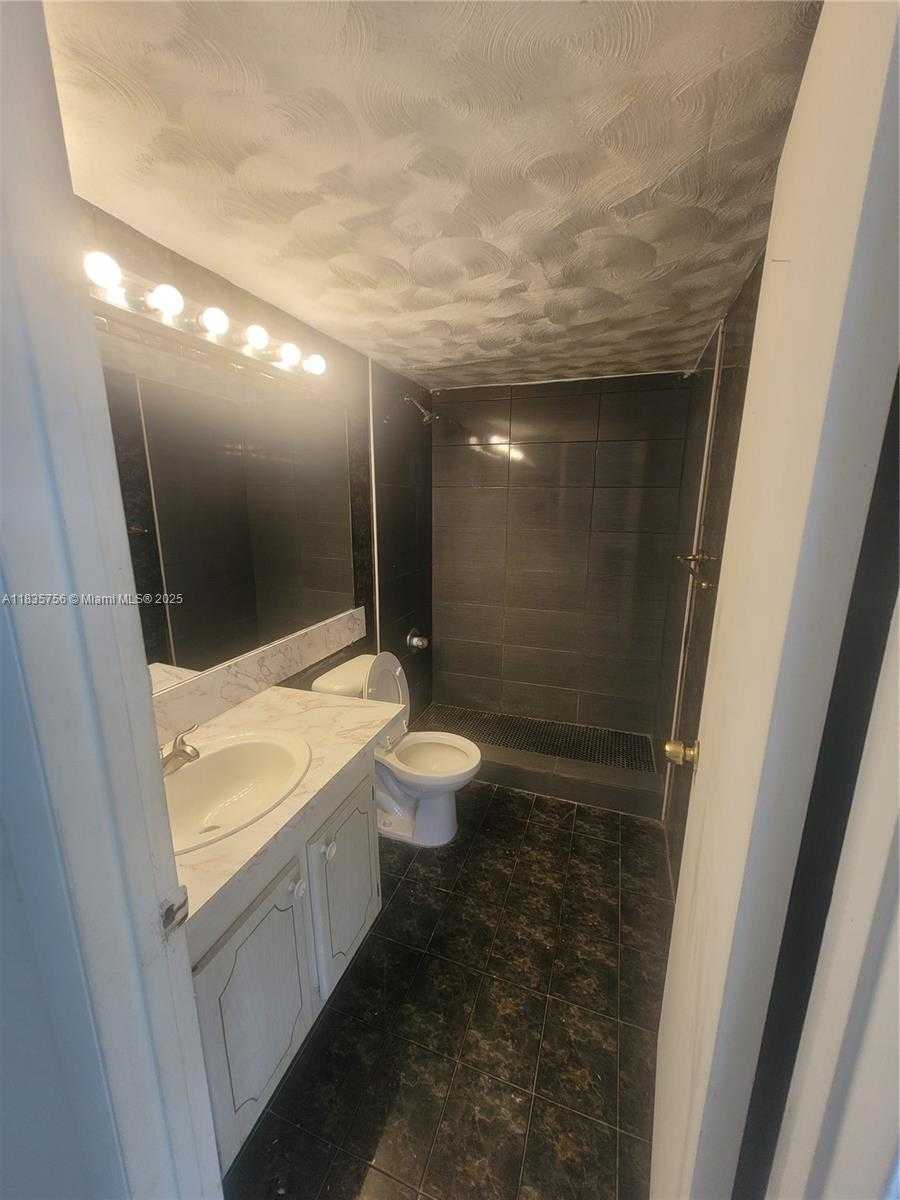Small Image of 2025 NORTH EAST 164TH ST #903, North Miami Beach Number 11