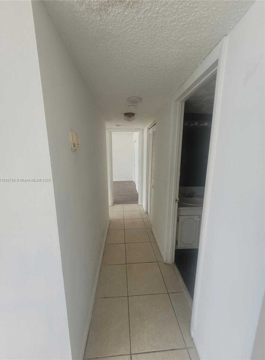 Small Image of 2025 NORTH EAST 164TH ST #903, North Miami Beach Number 5