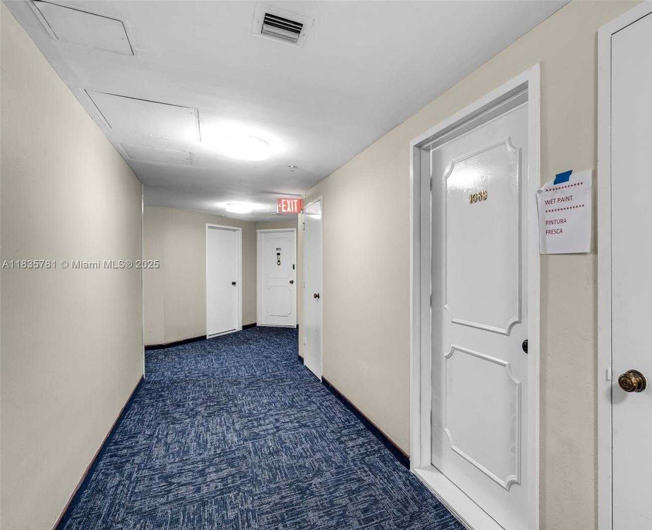 Small Image of 801 BRICKELL BAY DR #1069, Miami Number 6
