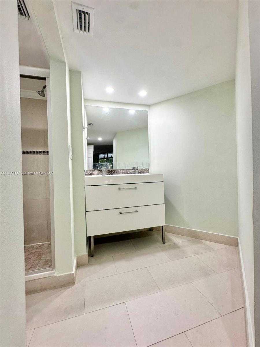 Small Image of 8305 SOUTH WEST 152ND AVE #A-106, Miami Number 16