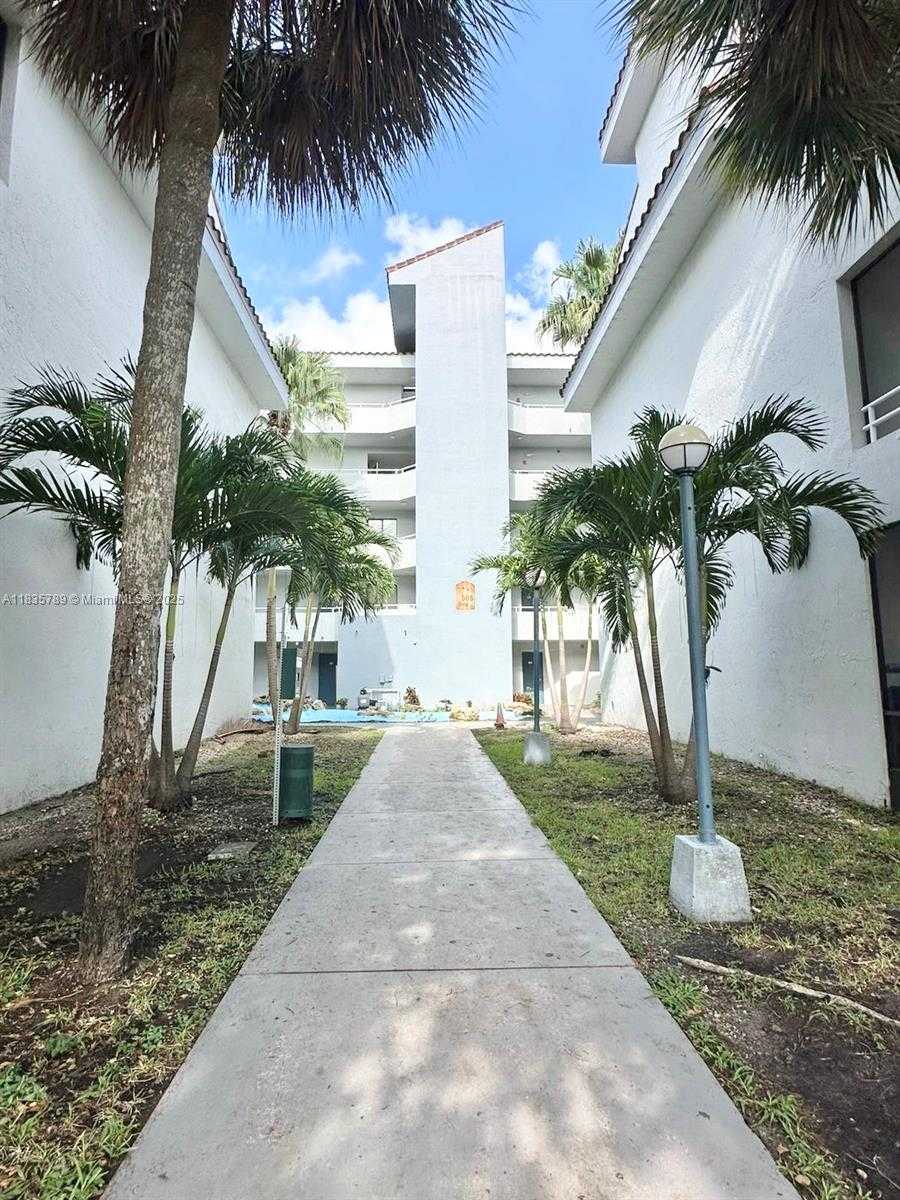 Small Image of 8305 SOUTH WEST 152ND AVE #A-106, Miami Number 31