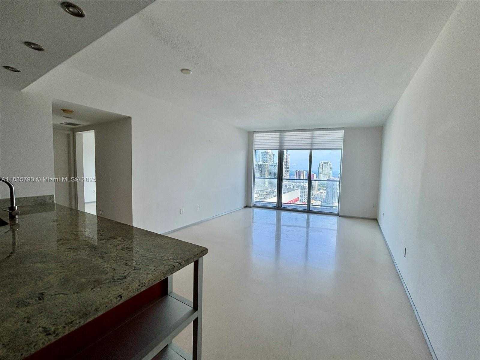 Small Image of 185 SOUTH WEST 7TH ST #3404, Miami Number 6