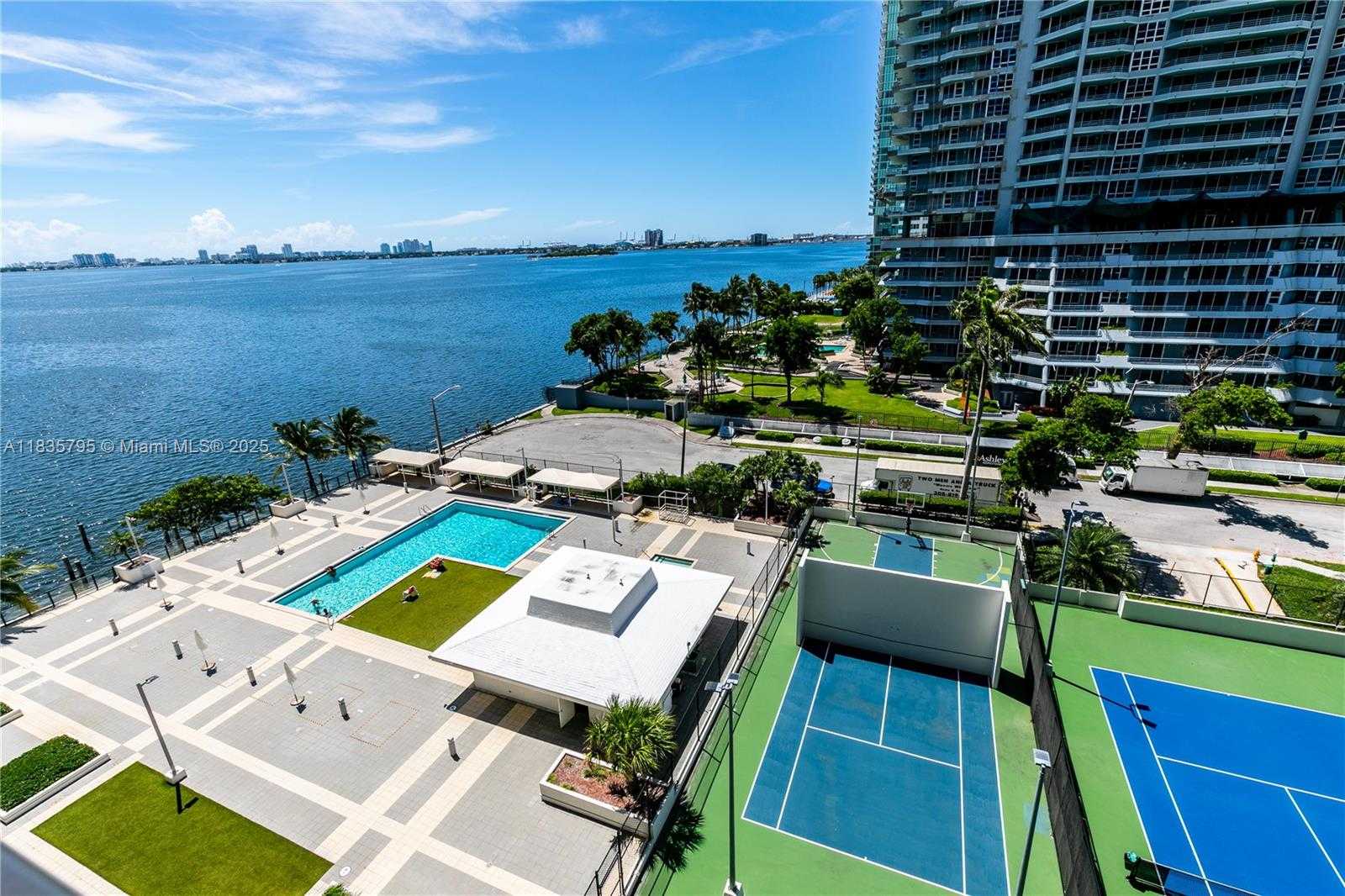 Small Image of 600 NORTH EAST 36TH ST #812, Miami Number 14