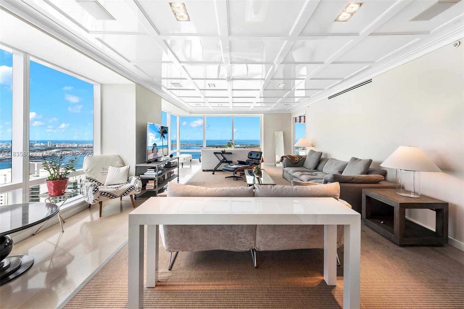 Small Image of 1425 BRICKELL AVE #58E, Miami Number 12