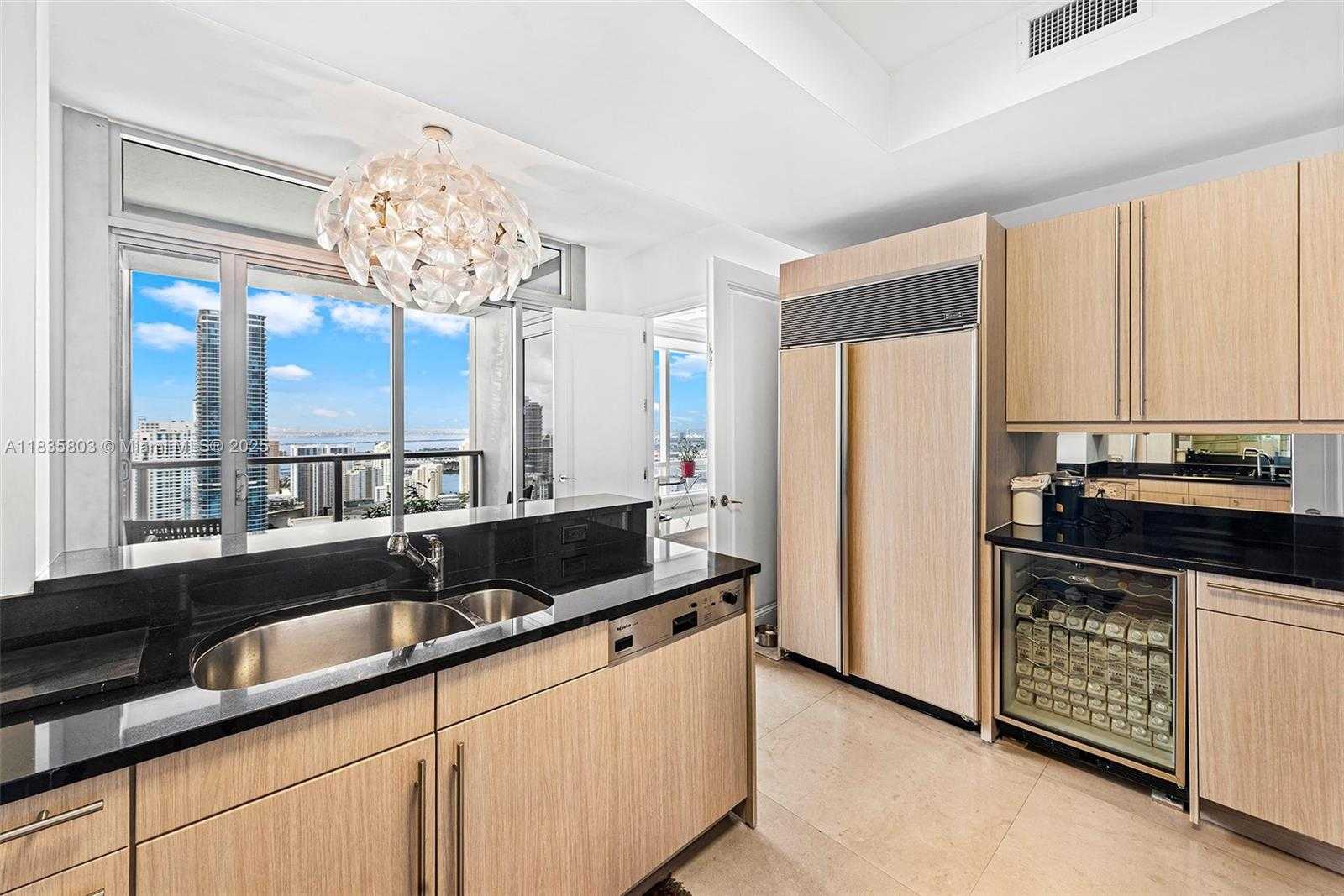Small Image of 1425 BRICKELL AVE #58E, Miami Number 19