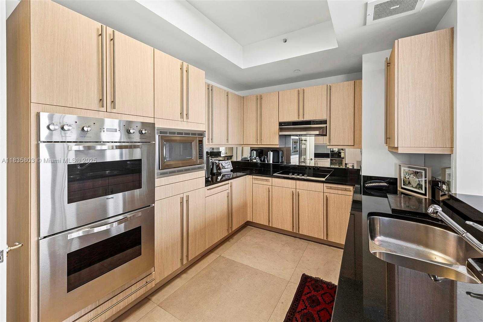 Small Image of 1425 BRICKELL AVE #58E, Miami Number 20