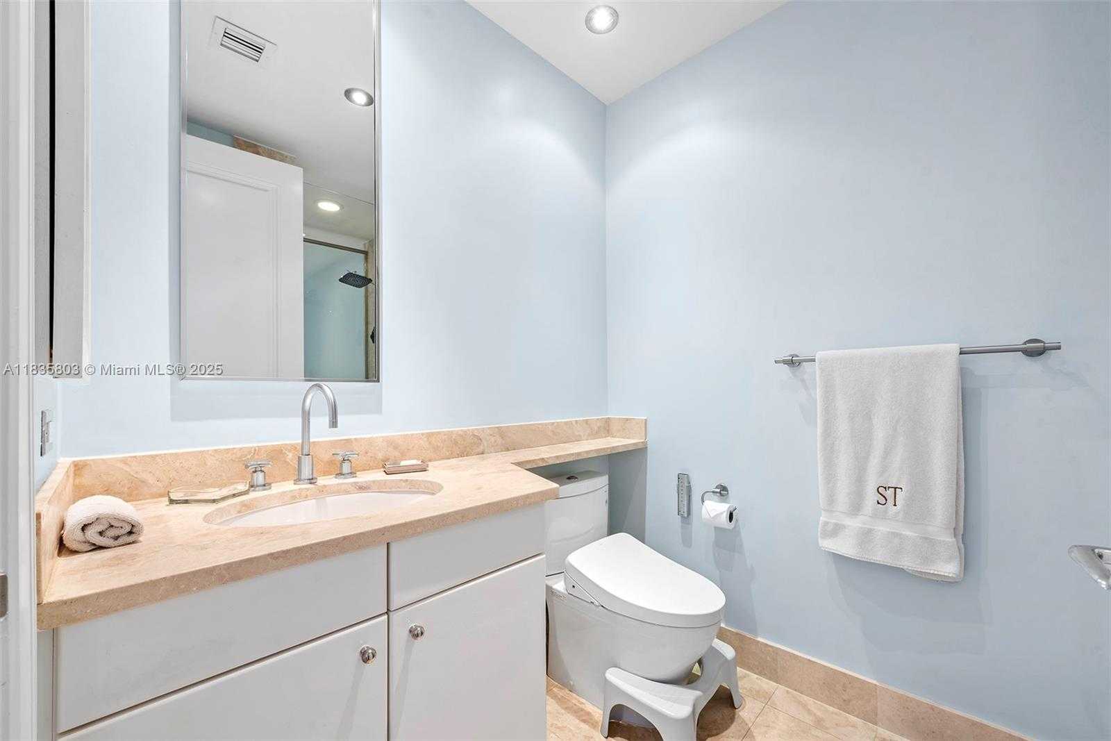 Small Image of 1425 BRICKELL AVE #58E, Miami Number 33