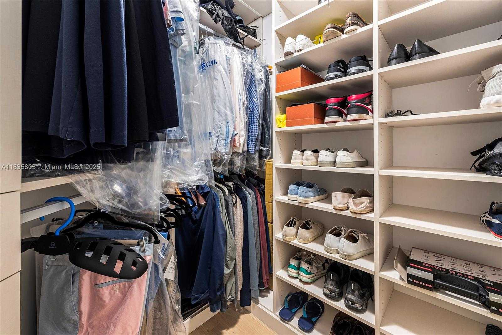 Small Image of 1425 BRICKELL AVE #58E, Miami Number 36