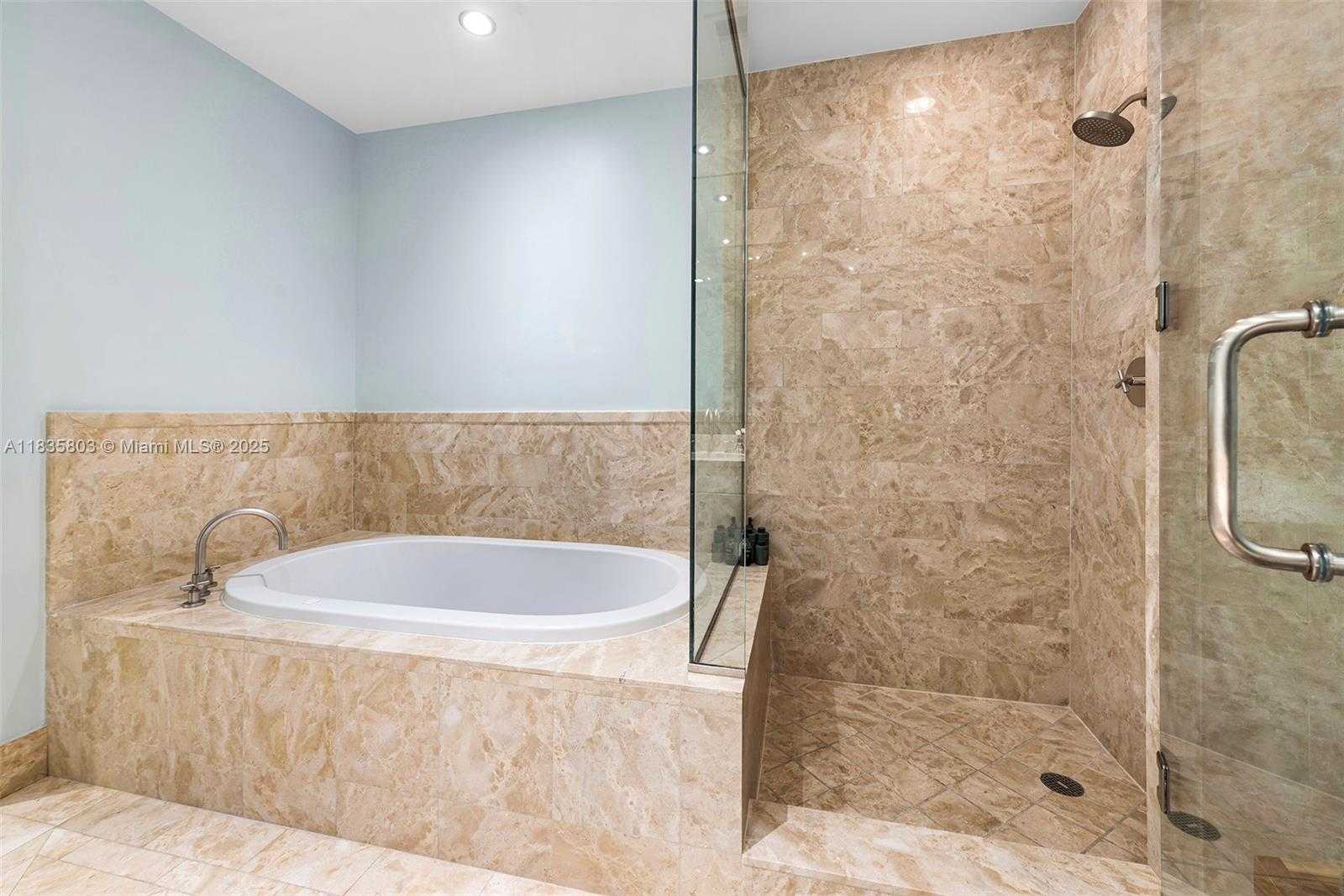 Small Image of 1425 BRICKELL AVE #58E, Miami Number 41