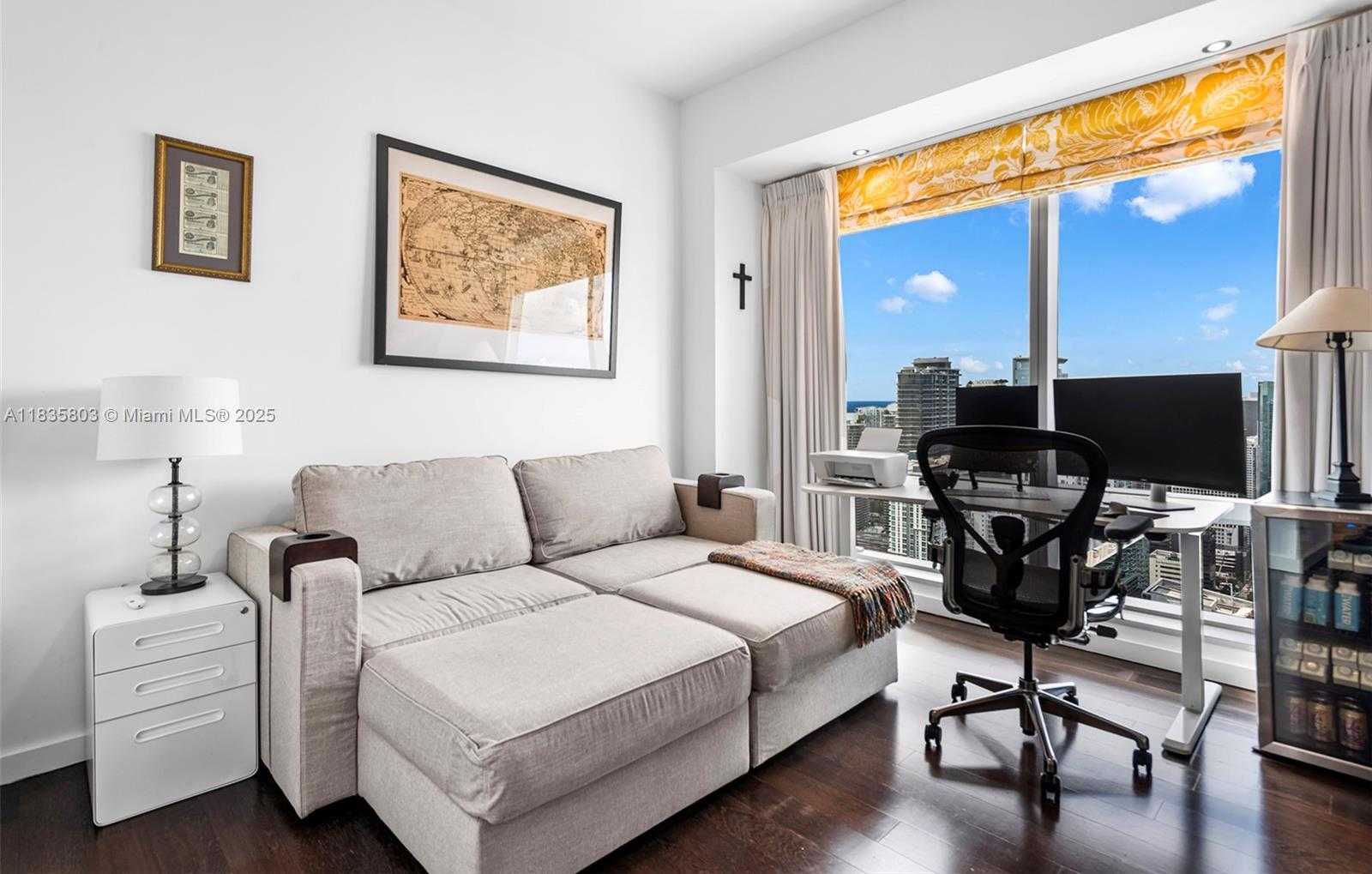 Small Image of 1425 BRICKELL AVE #58E, Miami Number 42