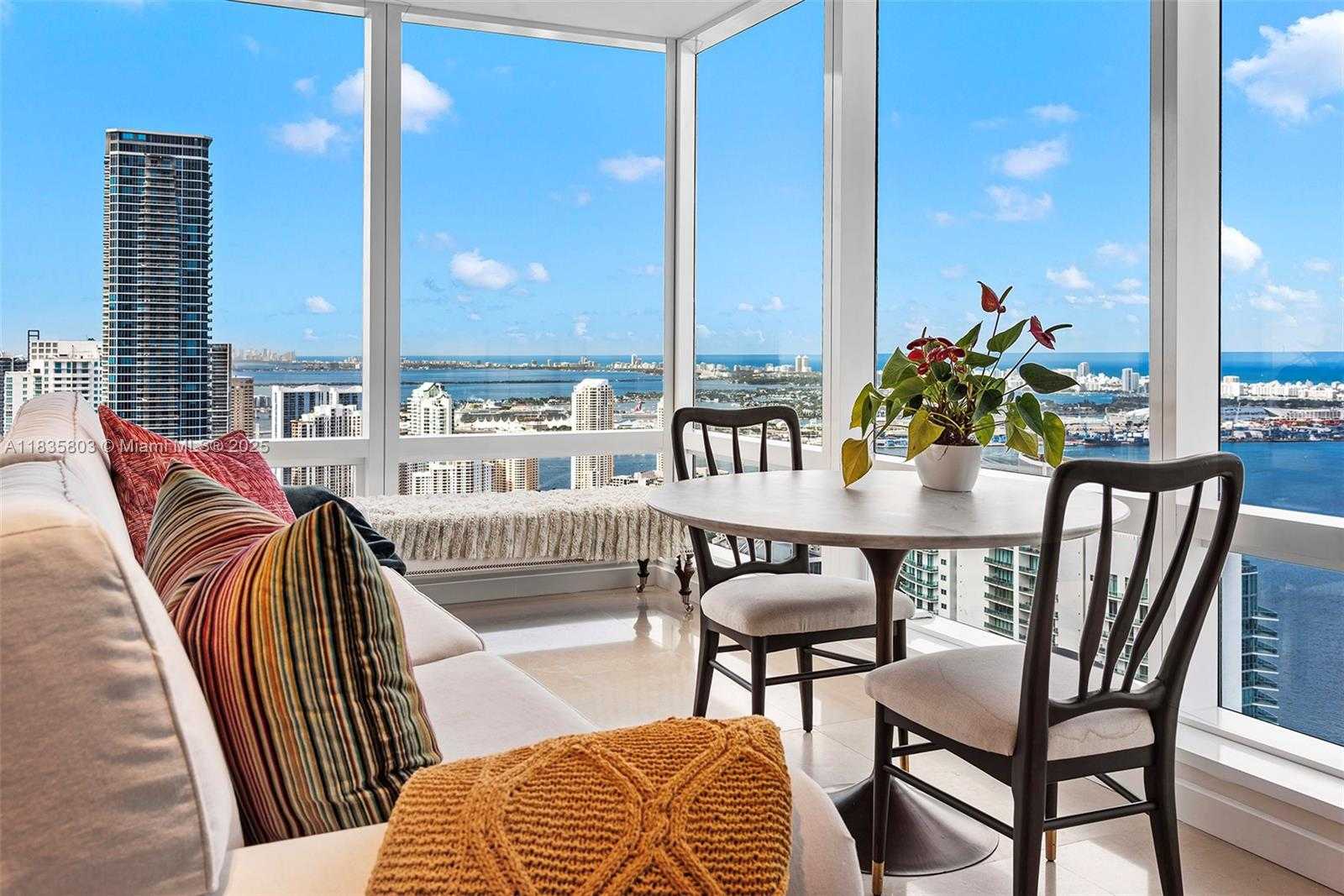 Small Image of 1425 BRICKELL AVE #58E, Miami Number 5
