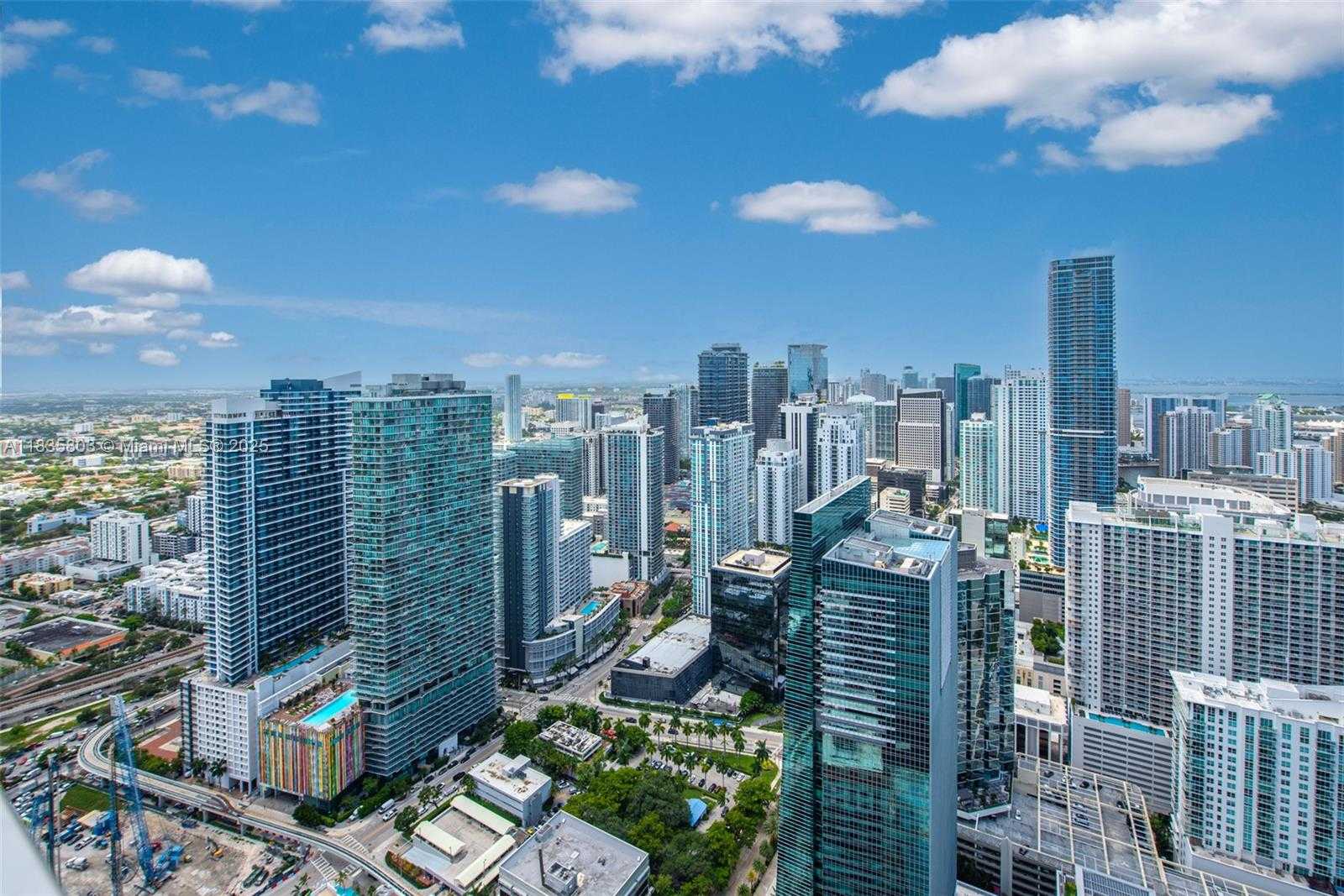 Small Image of 1425 BRICKELL AVE #58E, Miami Number 51