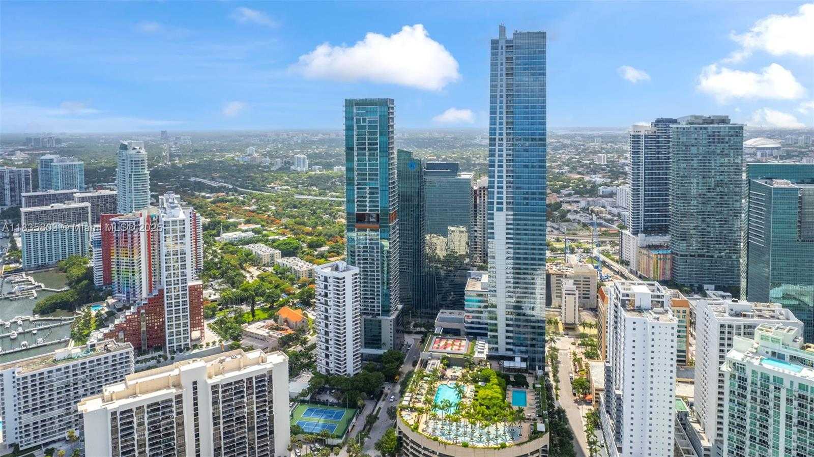 Small Image of 1425 BRICKELL AVE #58E, Miami Number 58