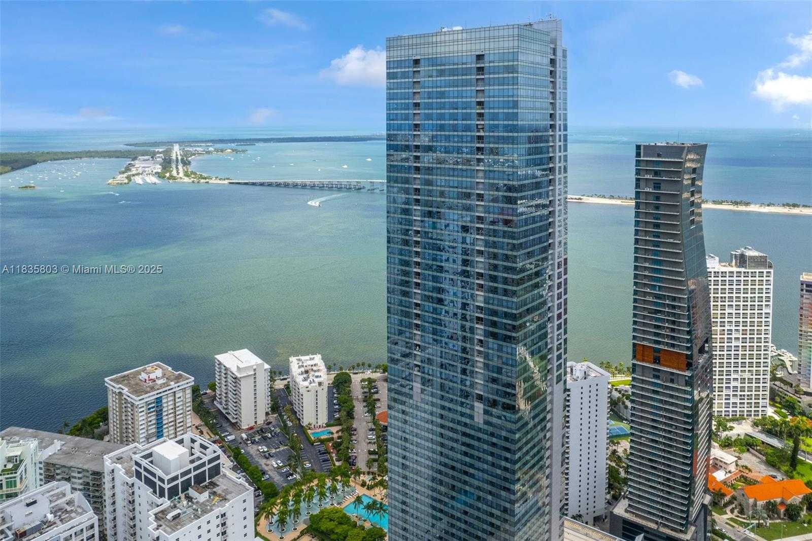 Small Image of 1425 BRICKELL AVE #58E, Miami Number 61