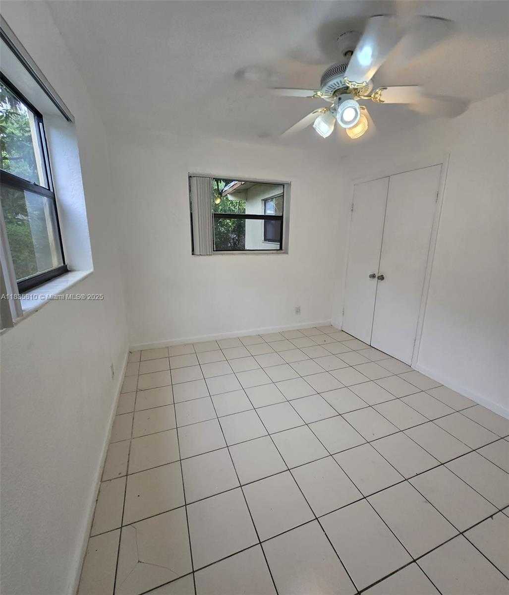 Small Image of 1905 SOUTH WEST 11TH ST #1-2, Fort Lauderdale Number 12