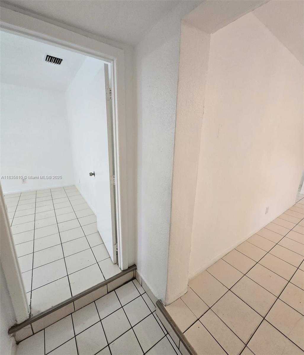 Small Image of 1905 SOUTH WEST 11TH ST #1-2, Fort Lauderdale Number 2