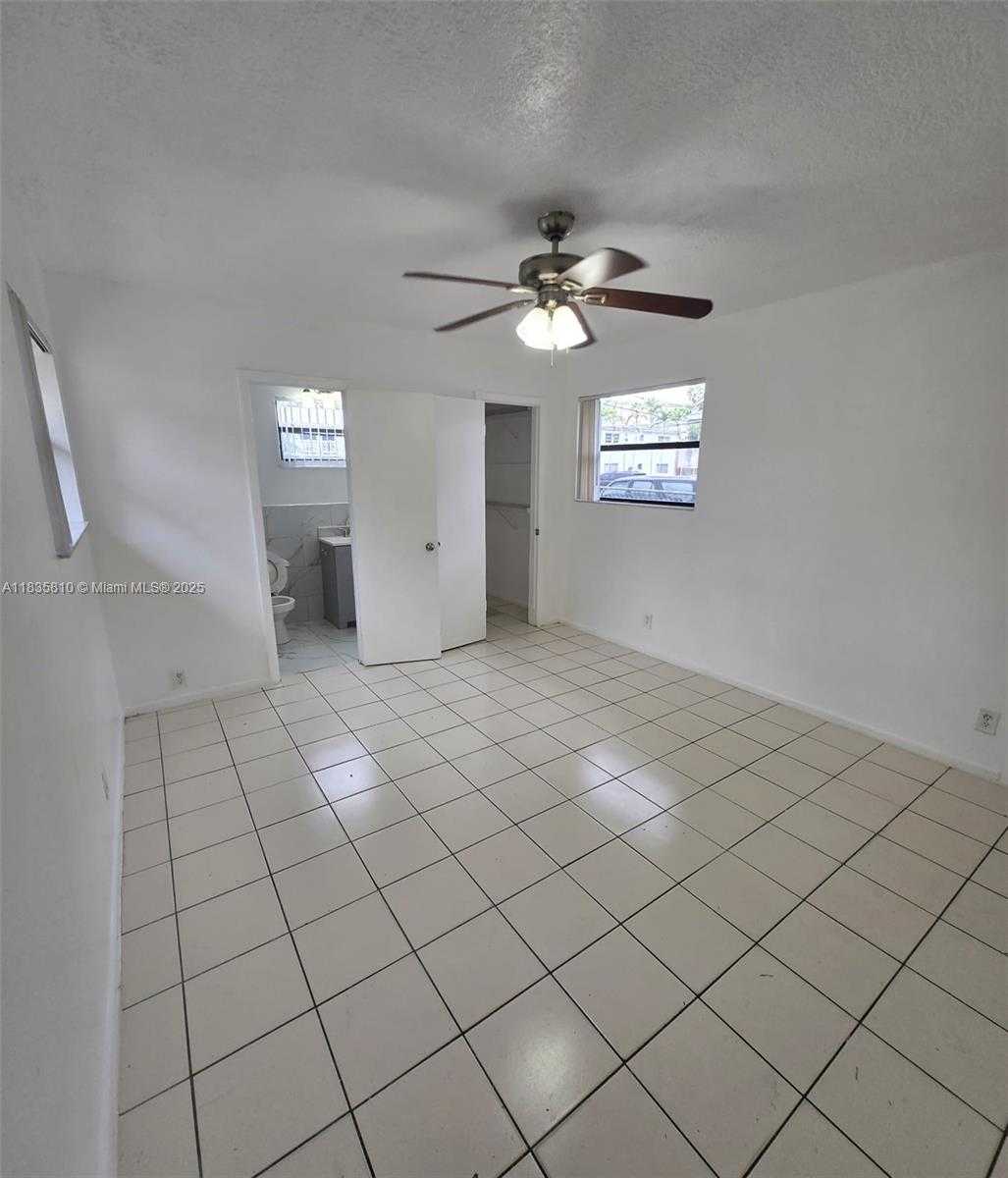Small Image of 1905 SOUTH WEST 11TH ST #1-2, Fort Lauderdale Number 3