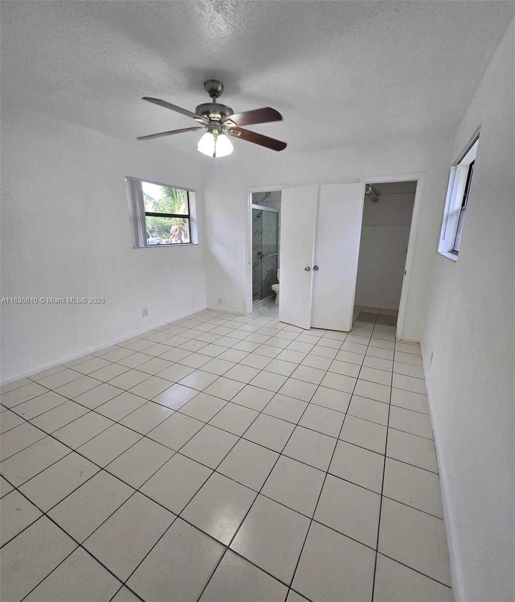 Small Image of 1905 SOUTH WEST 11TH ST #1-2, Fort Lauderdale Number 4