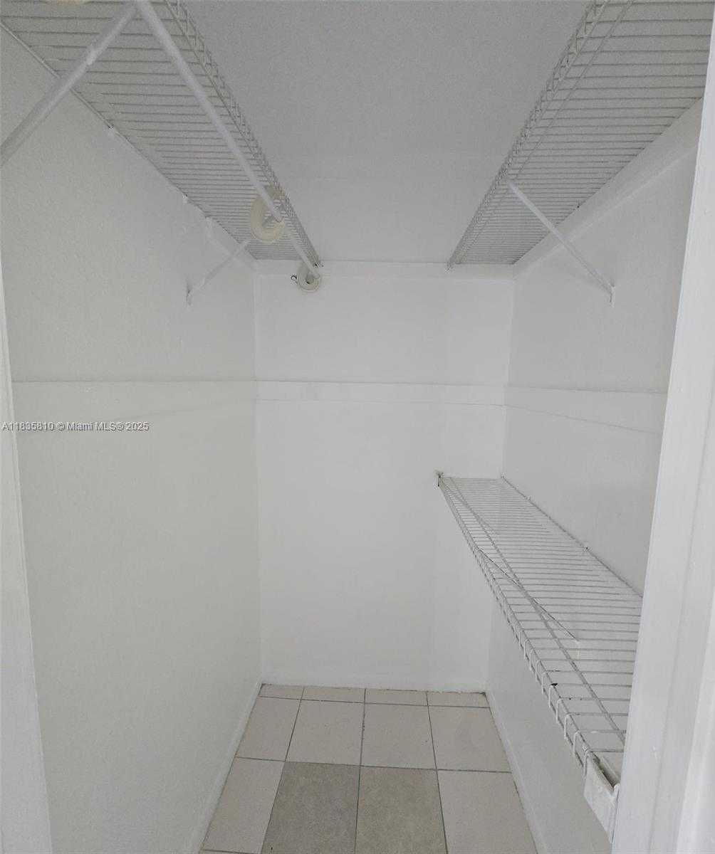 Small Image of 1905 SOUTH WEST 11TH ST #1-2, Fort Lauderdale Number 6