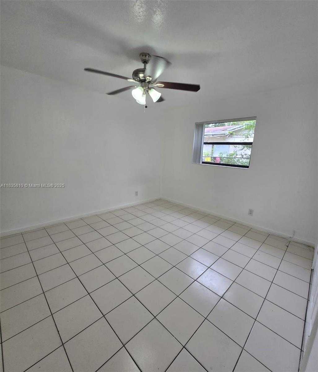 Small Image of 1905 SOUTH WEST 11TH ST #1-2, Fort Lauderdale Number 9