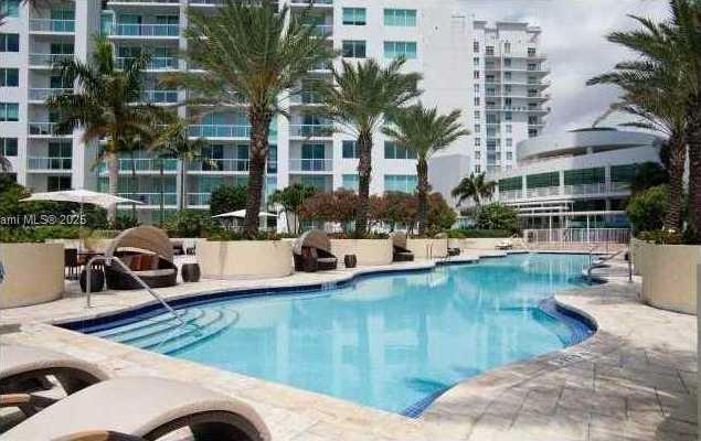 Small Image of 253 NORTH EAST 2ND ST #4207, Miami Number 13
