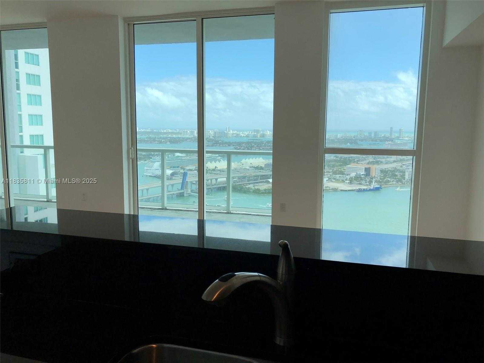 Small Image of 253 NORTH EAST 2ND ST #4207, Miami Number 3