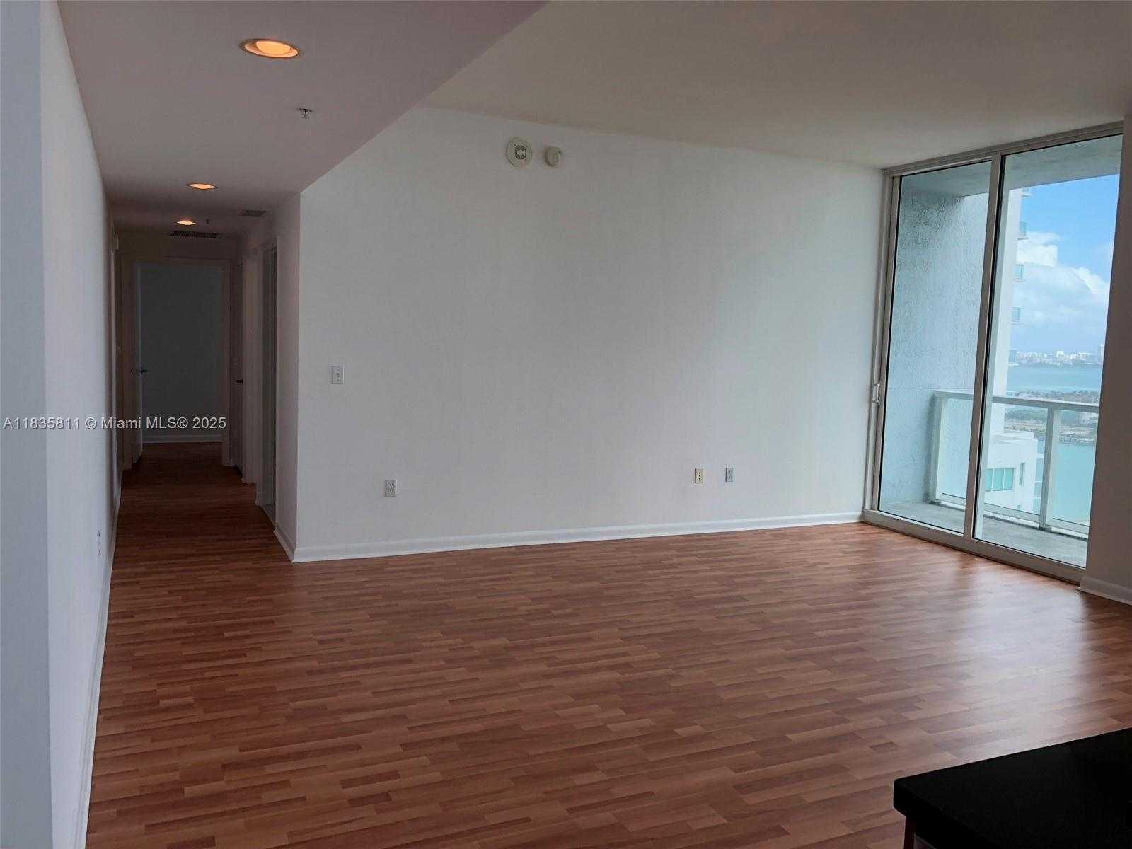 Small Image of 253 NORTH EAST 2ND ST #4207, Miami Number 6