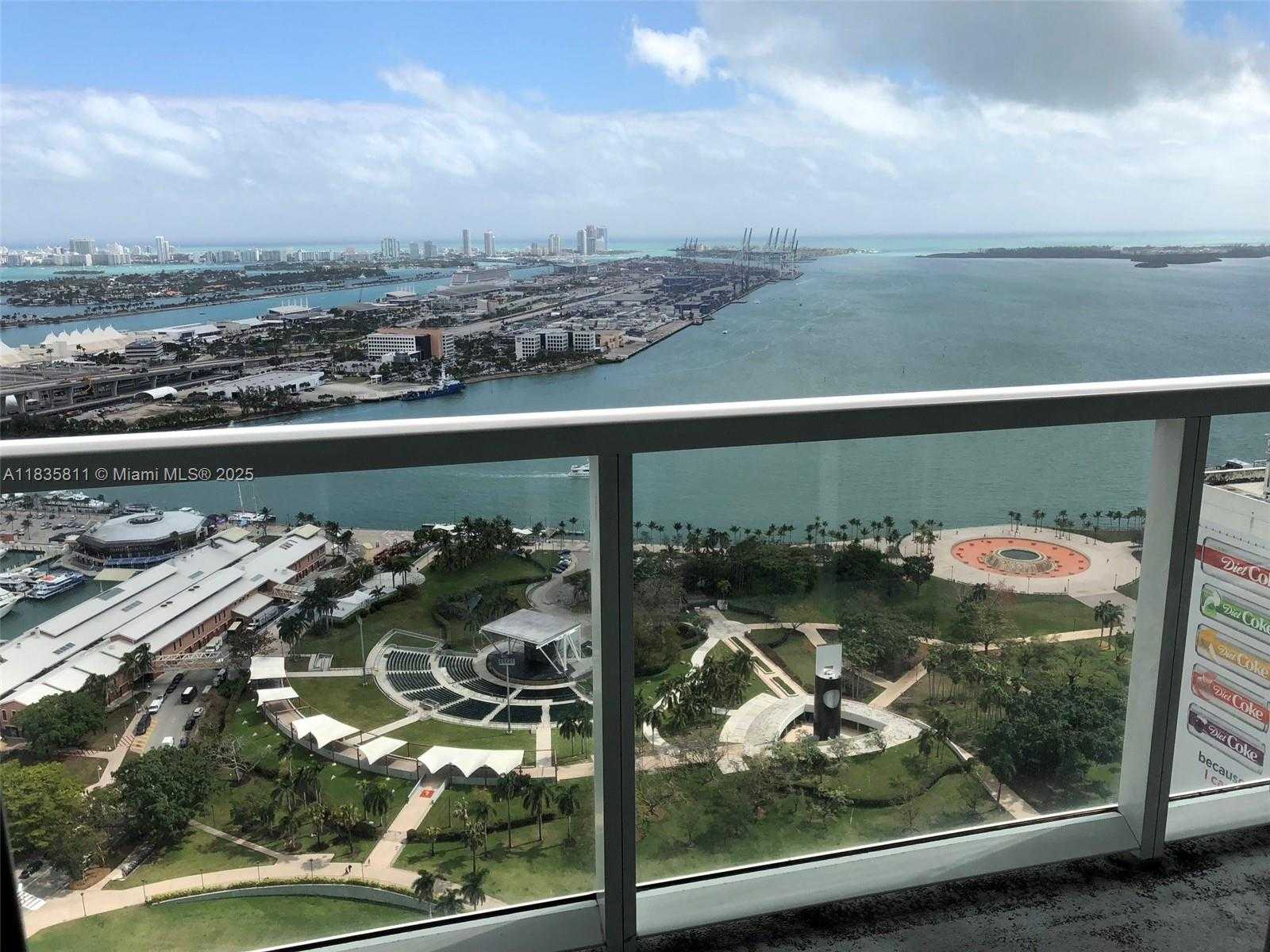 Small Image of 253 NORTH EAST 2ND ST #4207, Miami Number 8