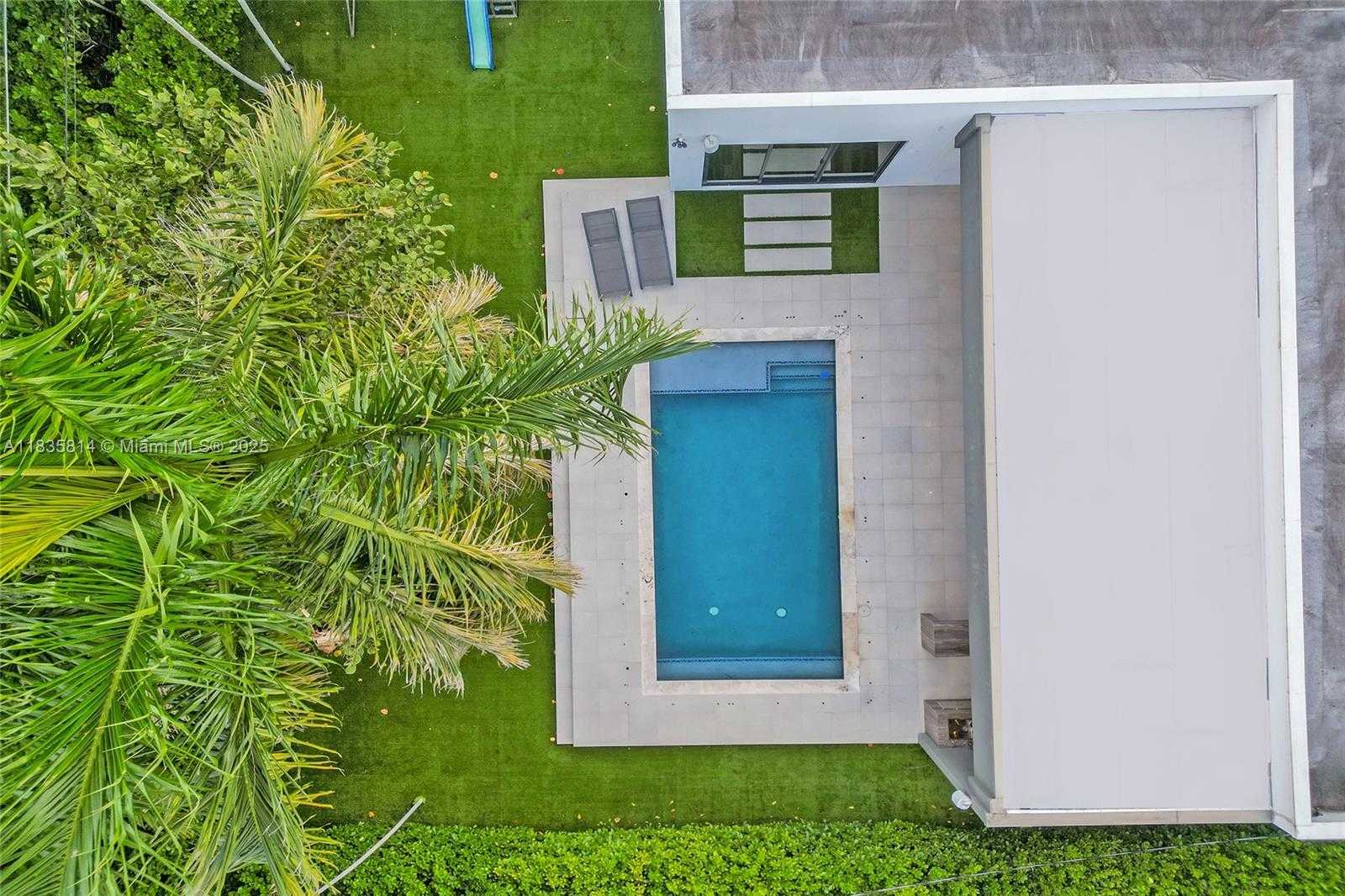 Small Image of 2441 NORTH EAST 200TH ST #., Miami Number 5