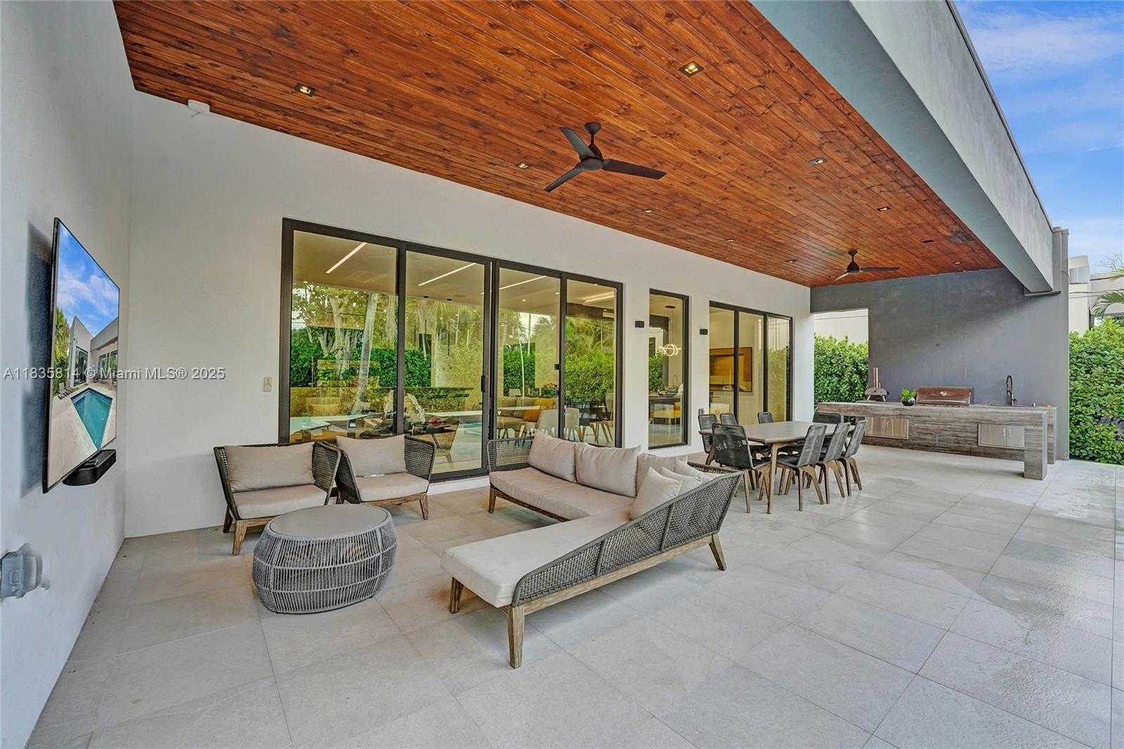 Small Image of 2441 NORTH EAST 200TH ST #., Miami Number 87